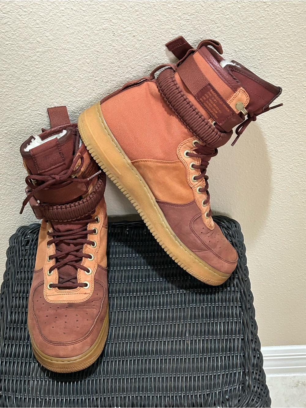 Size 11.5 Nike SF Air Force 1 Premium Dark Russet AQ0118-200